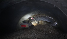 梅龙高铁全线隧道贯通 下黄田隧道打通关键节点